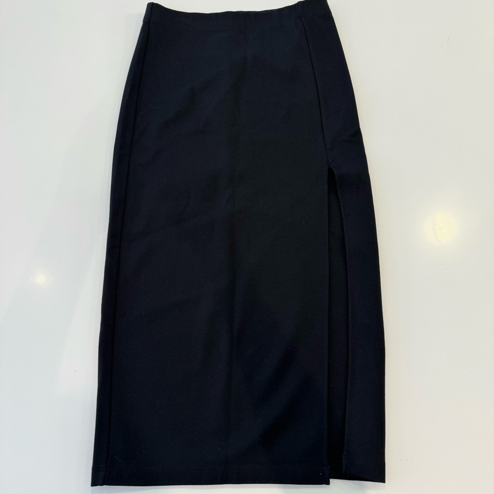 Babaton midi skirt